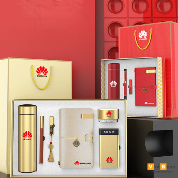 Quà tặng cao cấp in logo giúp quảng bá hình ảnh thương hiệu