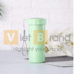 Bình nước nhựa dẻo cầm tay làm quà tặng cho khách hàng