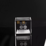 Chặn giấy hình hộp chữ nhật khắc hình 3D