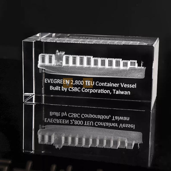 Chặn giấy hình hộp chữ nhật khắc hình 3D