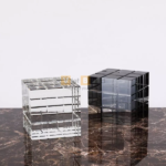 Chặn giấy pha lê hình khối Rubik