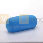 Gối cổ hình ống có trang trí hình gấu bông