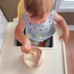 Set bát ăn dặm silicon kèm thìa chuôi gỗ