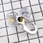 Móc khóa quà tặng hợp kim hình logo trống khắc laser tùy chỉnh